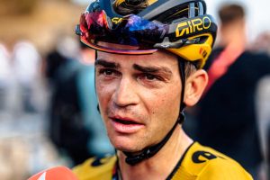 GIRO D’ITALIA, TAPPA FELTRE–ALLEGHE: KUSS TRIONFA IN FUGA, VINGEGAARD CONTROLLA E RESTA IN MAGLIA ROSA