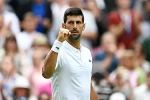 Djokovic contro Fonseca: il re del tennis sfida il fenomeno brasiliano a Roland Garros