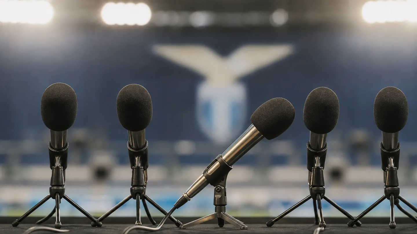 Lazio, Lotito gela Sarri: “Tutti utili, nessuno indispensabile”. Futuro del tecnico in bilico